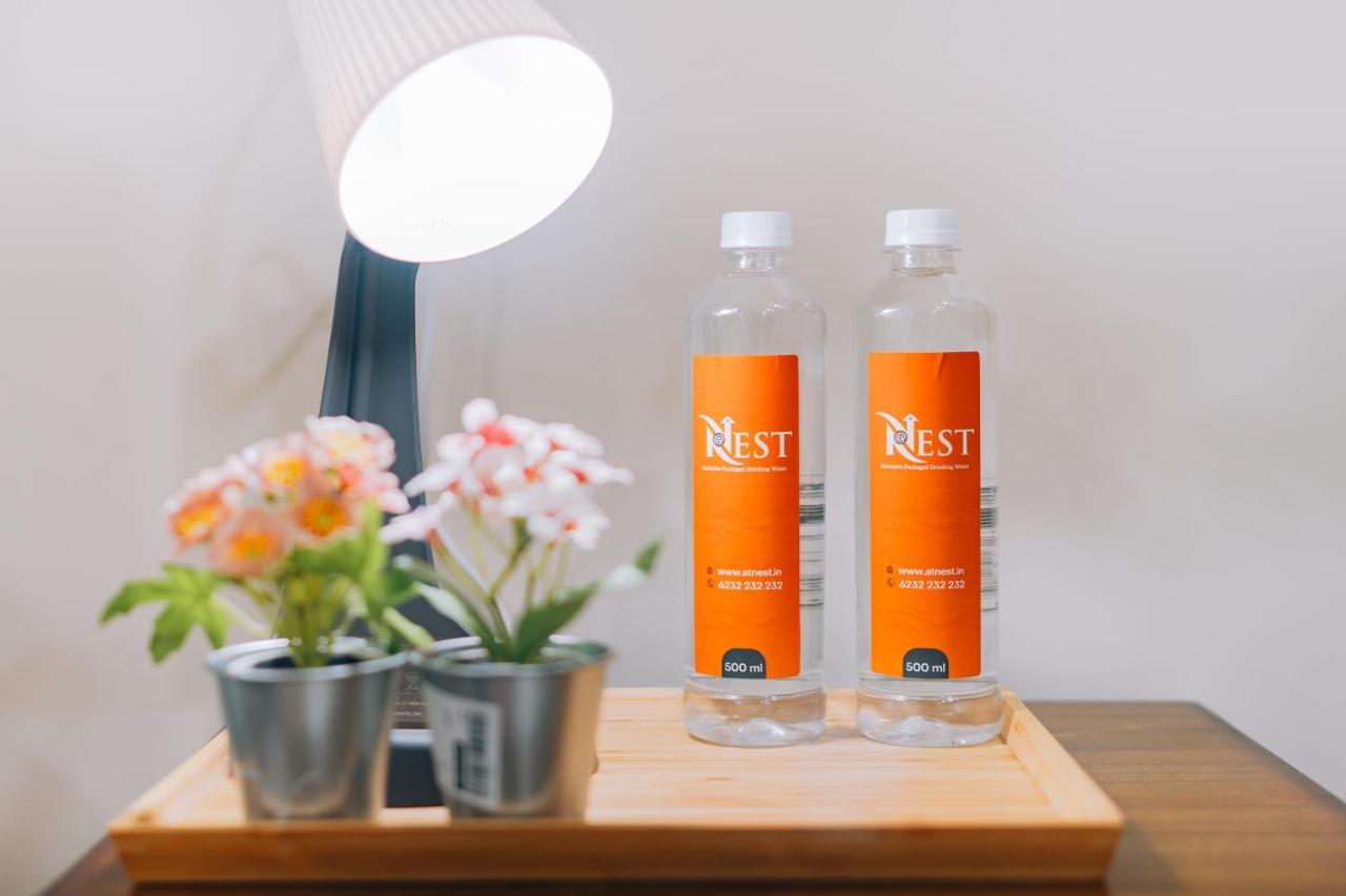 Voila At Nest Hotel Hyderabad Ngoại thất bức ảnh
